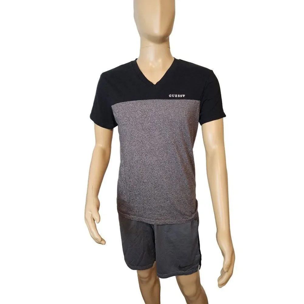 Men's Grey & Black Guess T-Shirt in a Size Medium - Picture 1 of 5